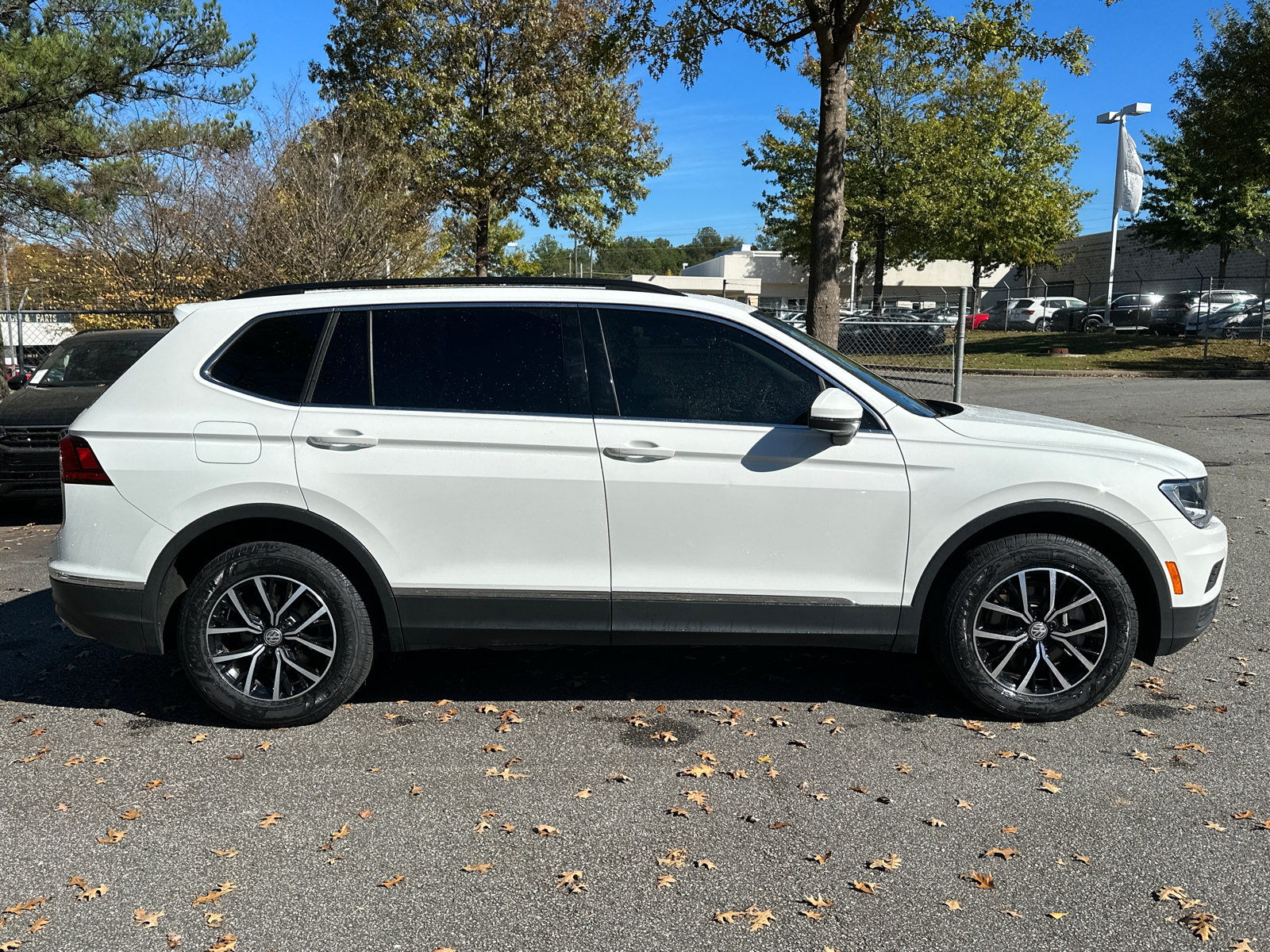 2021 Volkswagen Tiguan 2.0T SE 8