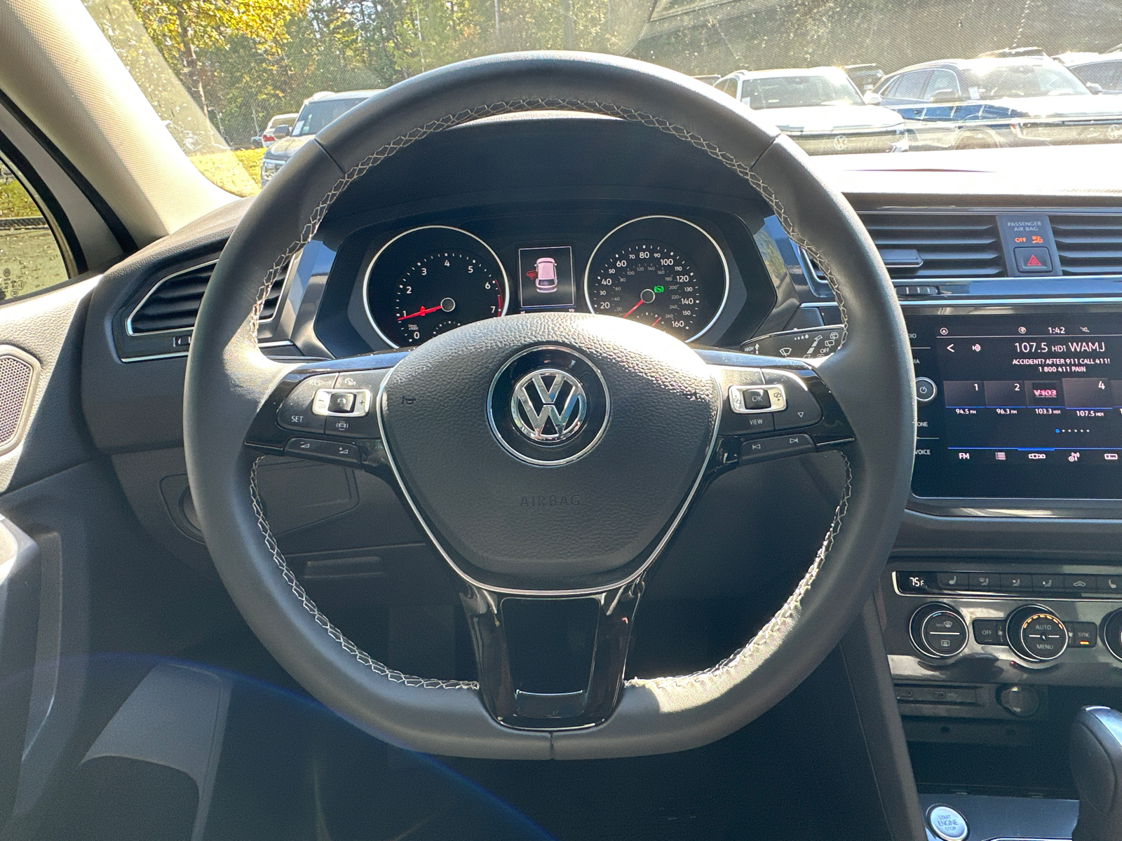 2021 Volkswagen Tiguan 2.0T SE 25