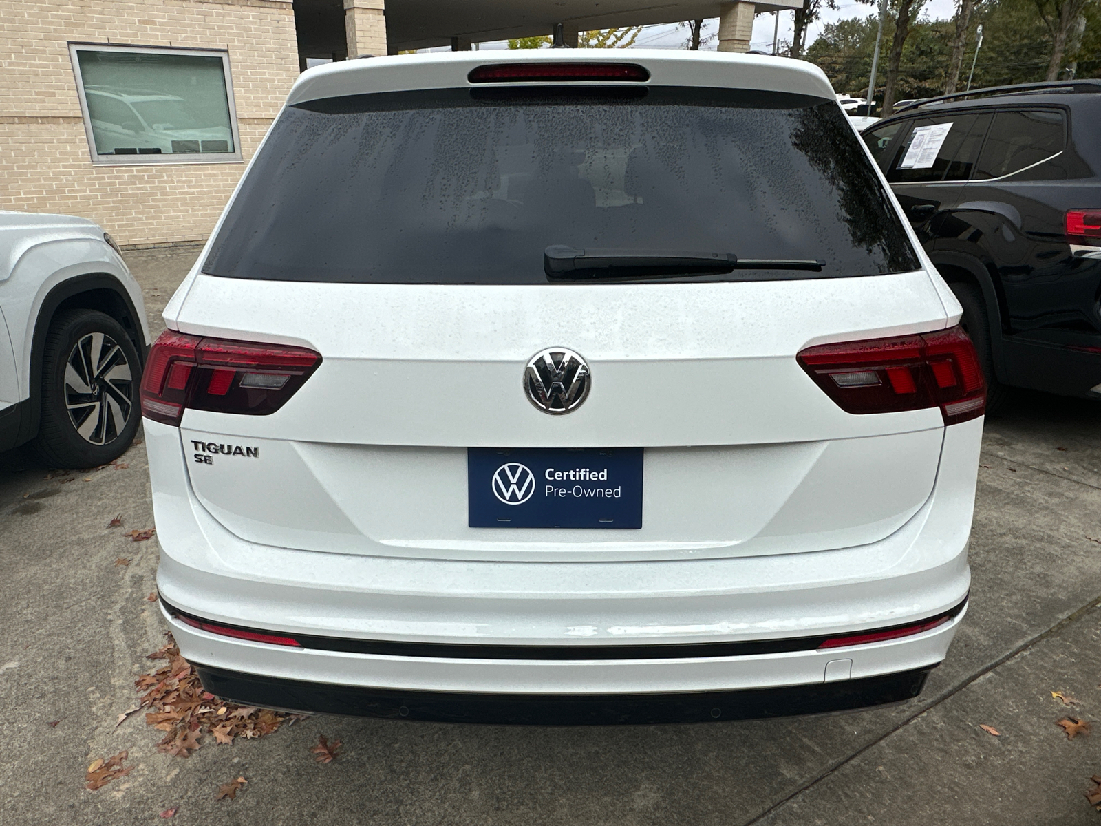 2021 Volkswagen Tiguan 2.0T SE R-Line Black 6