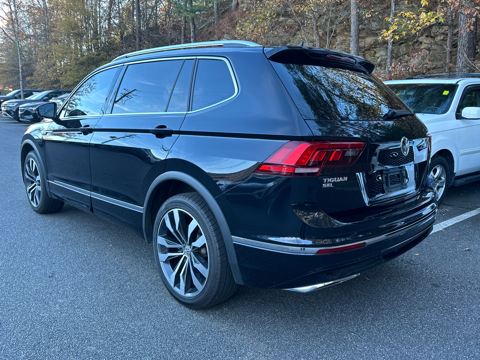 2020 Volkswagen Tiguan 2.0T SEL Premium R-Line 5