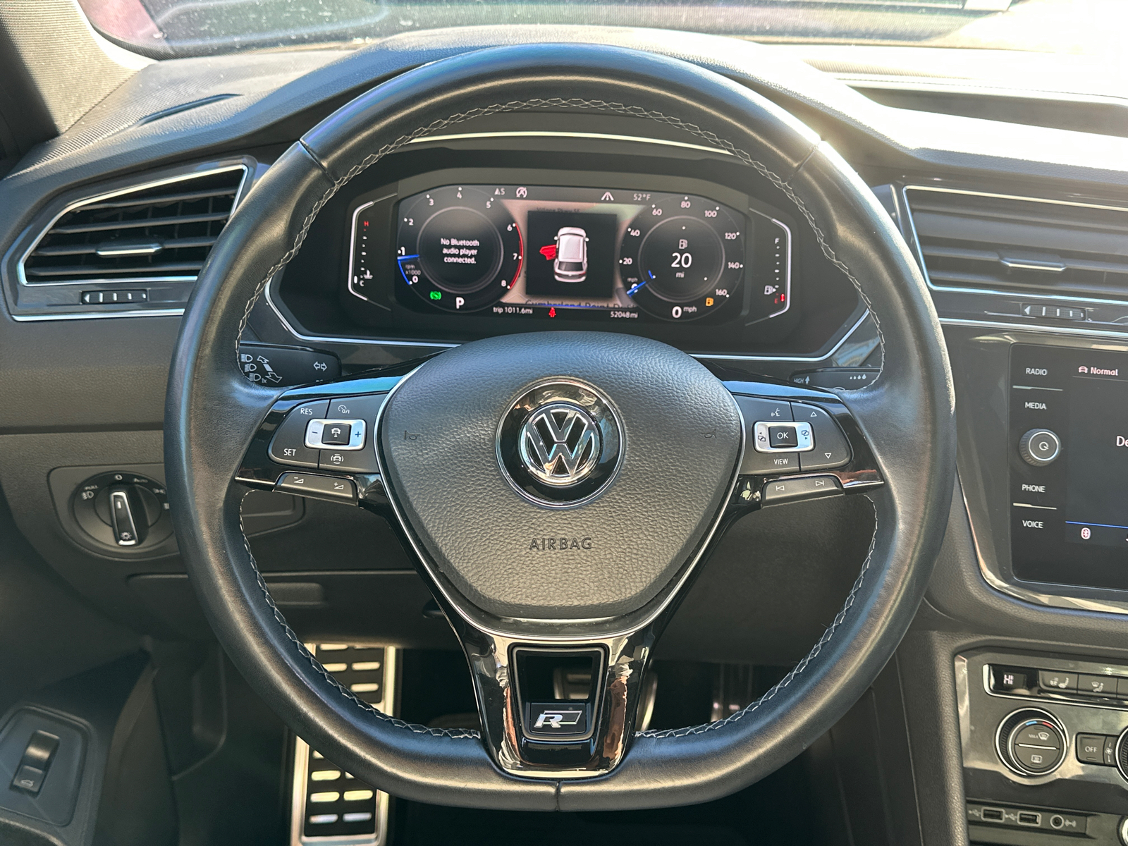 2020 Volkswagen Tiguan 2.0T SEL Premium R-Line 26