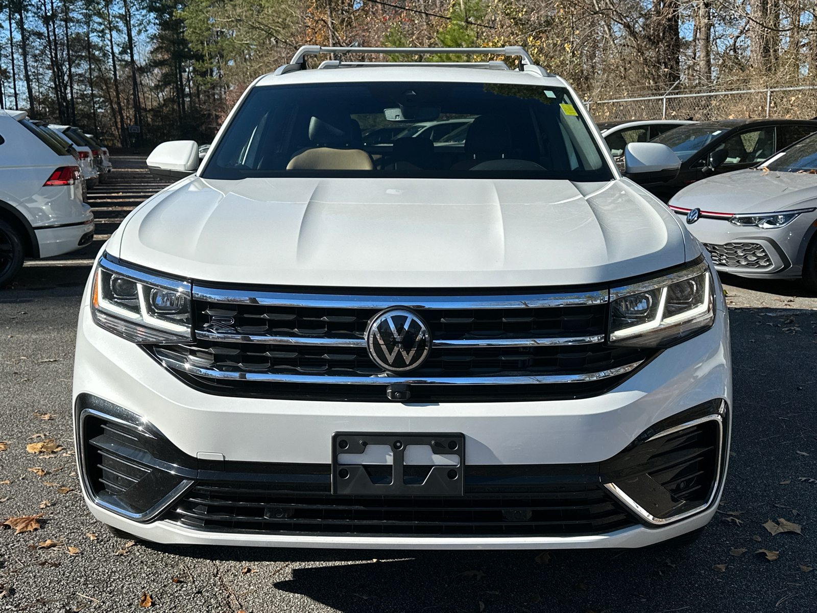 2021 Volkswagen Atlas Cross Sport 3.6L V6 SEL Premium R-Line 2