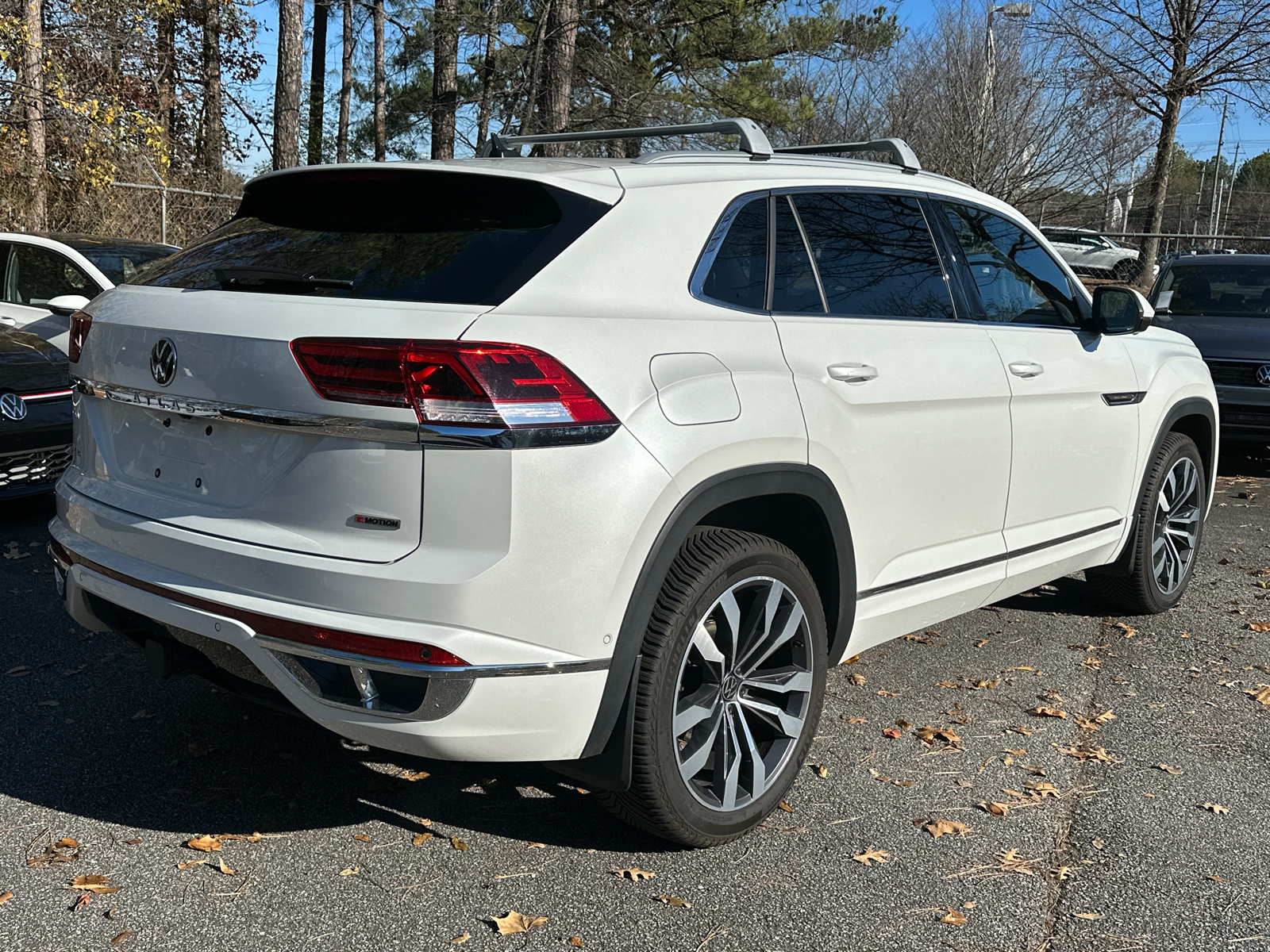 2021 Volkswagen Atlas Cross Sport 3.6L V6 SEL Premium R-Line 7