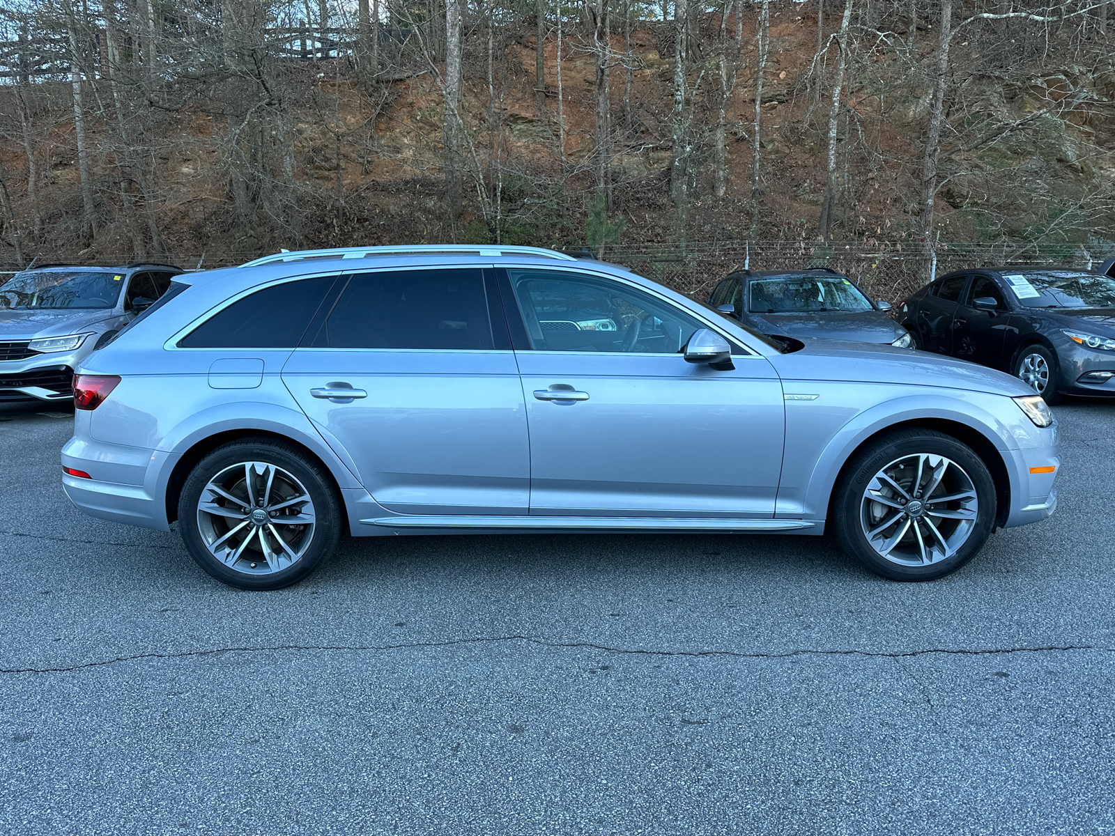 2018 Audi A4 allroad 2.0T Premium Plus 8