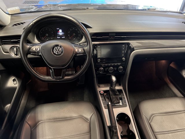 2020 Volkswagen Passat 2.0T R-Line 18