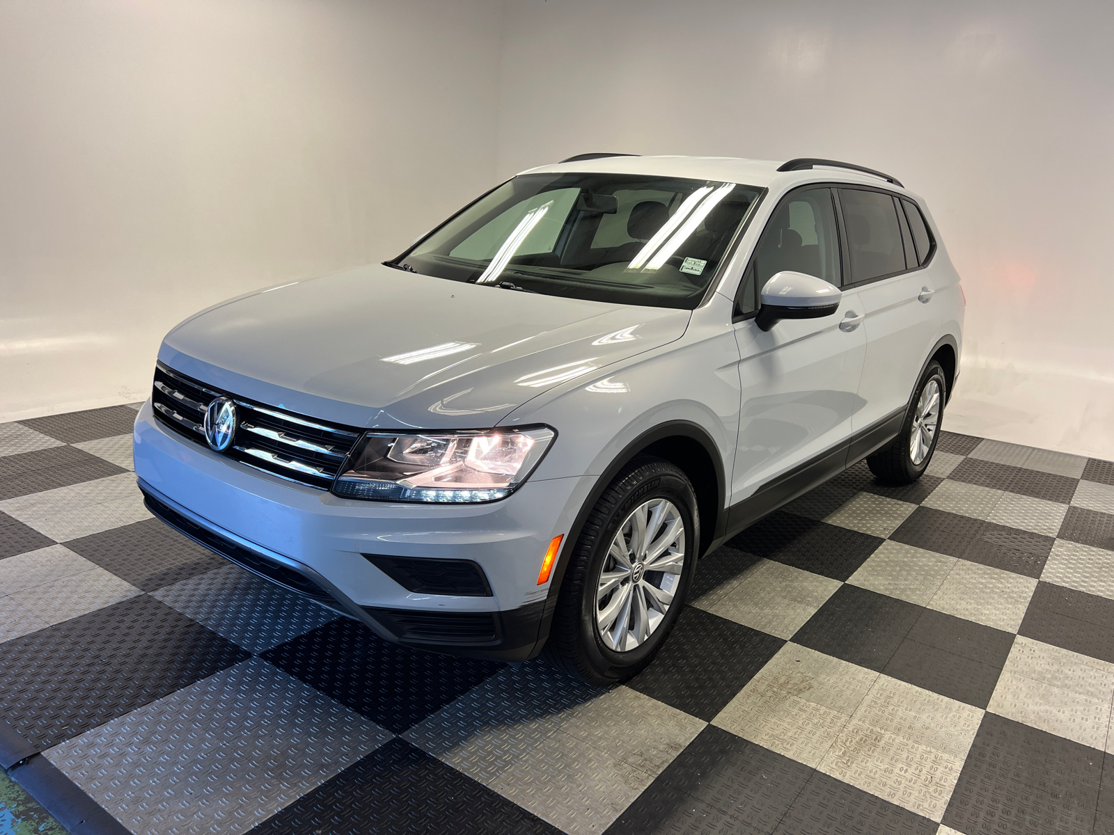 2019 Volkswagen Tiguan 2.0T S 3