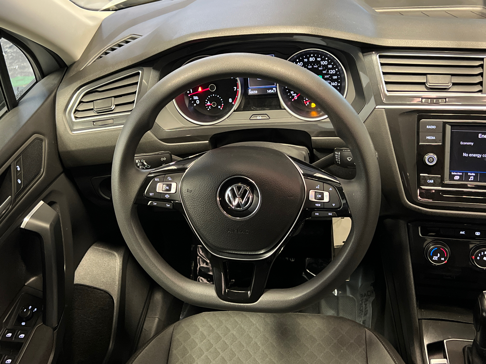 2019 Volkswagen Tiguan 2.0T S 19