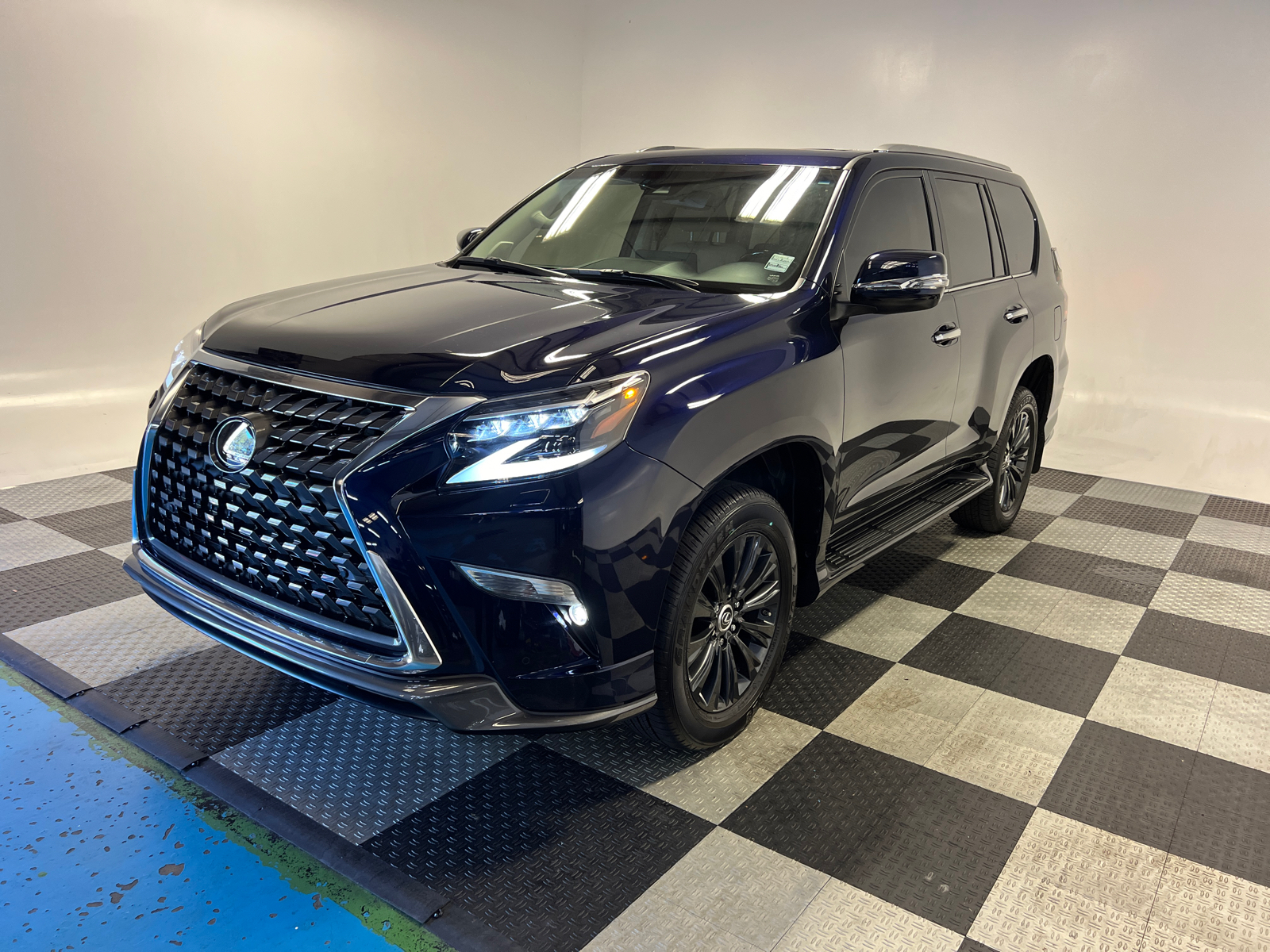 2023 Lexus GX 460 3