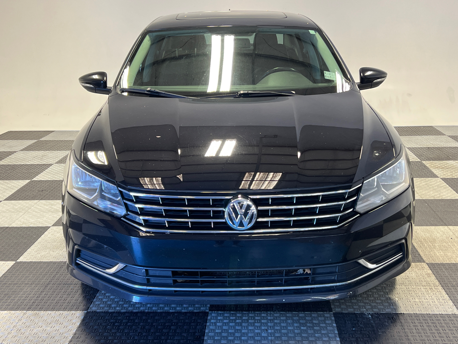 2019 Volkswagen Passat 2.0T Wolfsburg 2