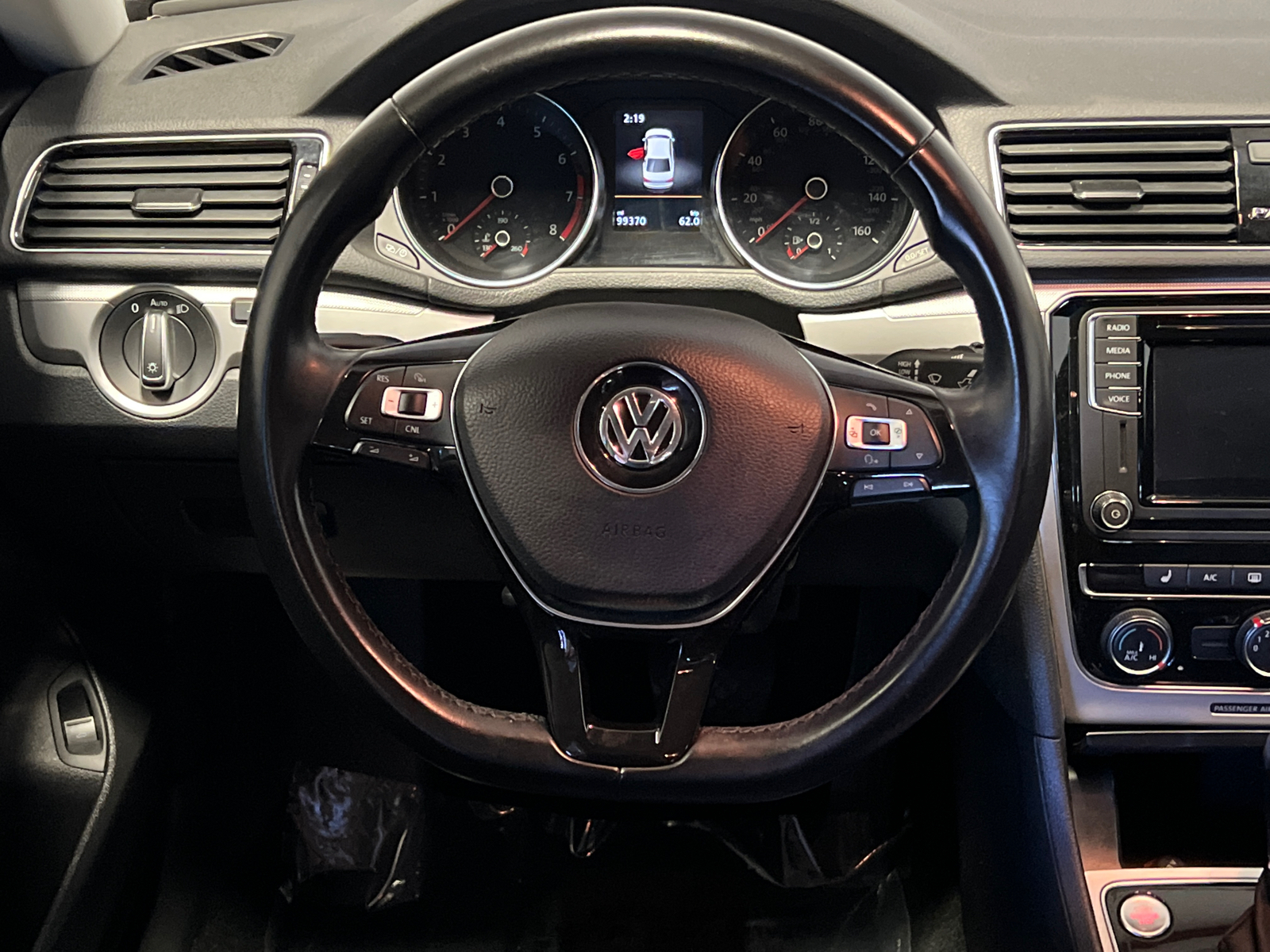 2019 Volkswagen Passat 2.0T Wolfsburg 22