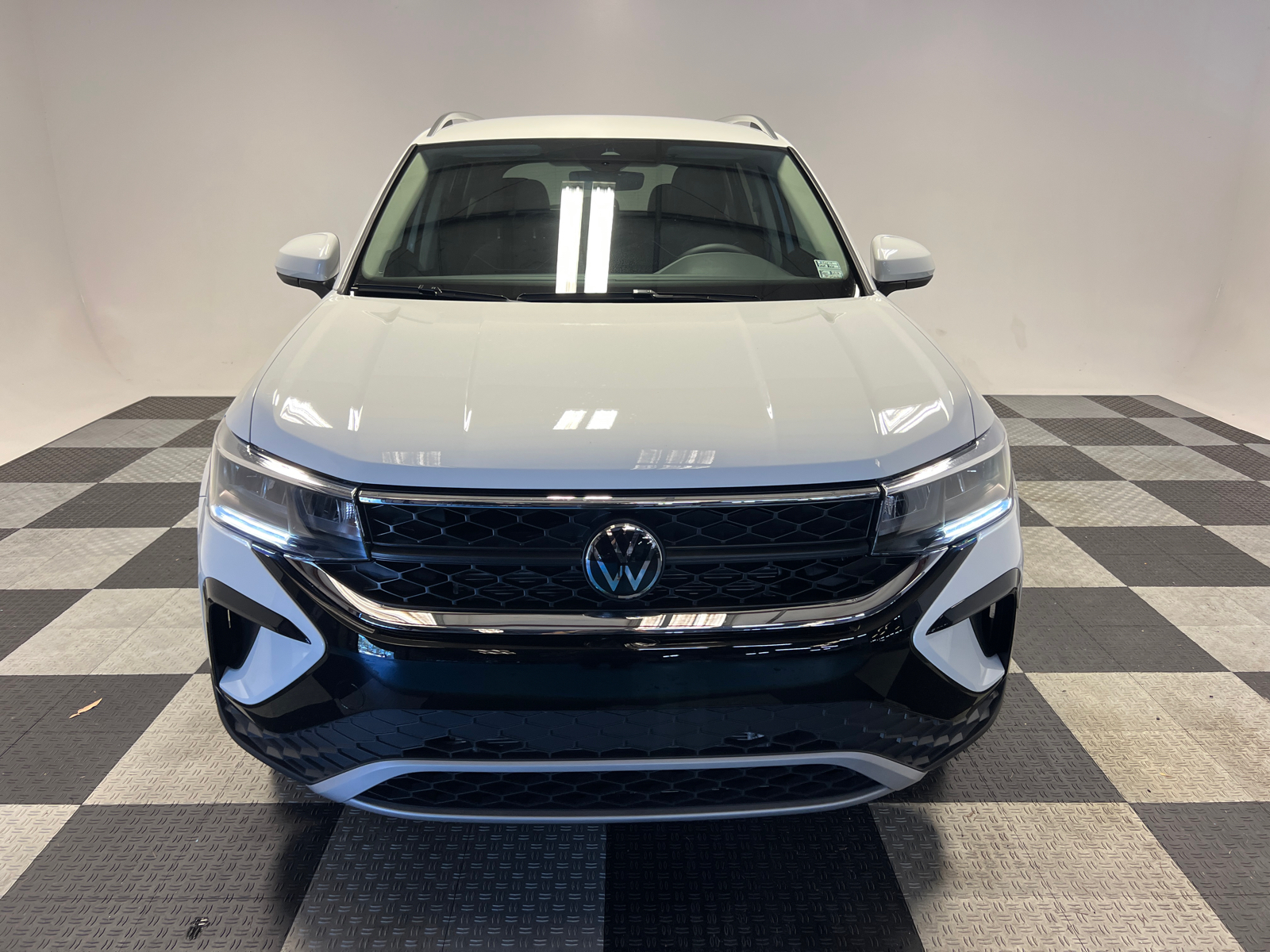 2024 Volkswagen Taos 1.5T SE 2