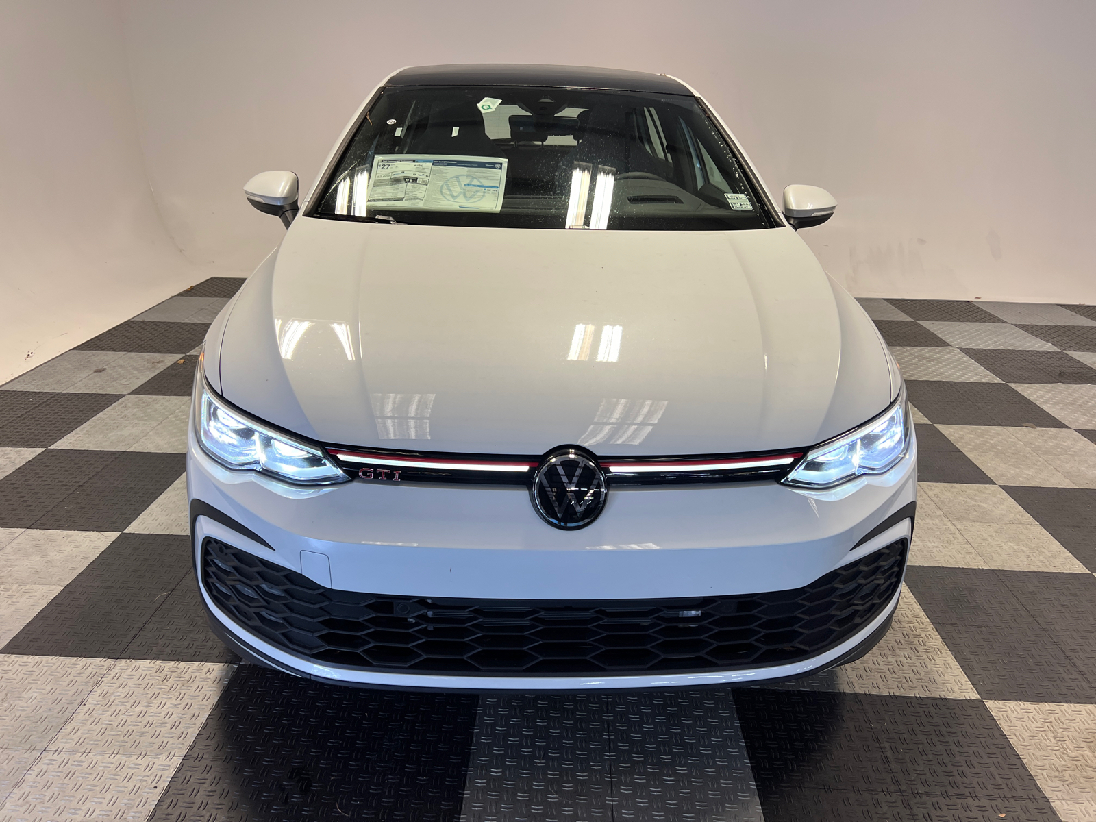 2024 Volkswagen Golf GTI Autobahn 2