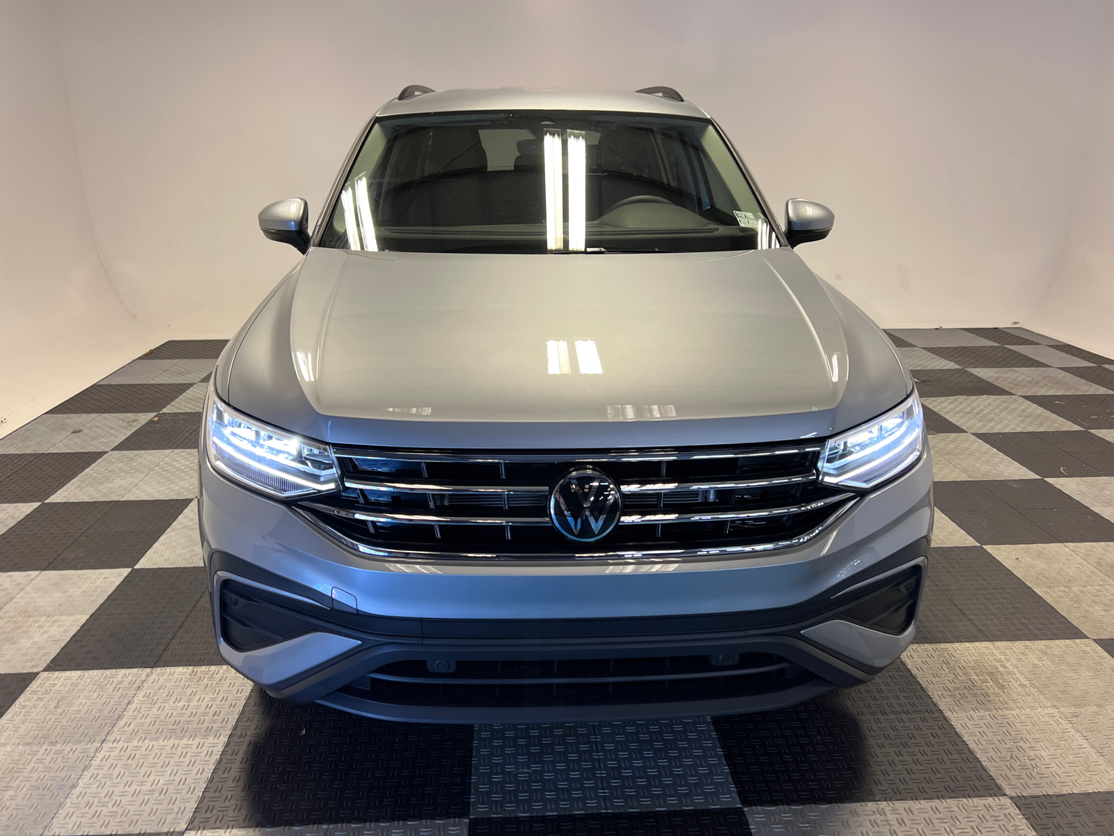 2024 Volkswagen Tiguan 2.0T S 2