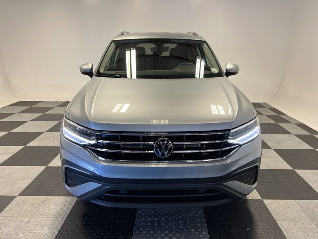 2024 Volkswagen Tiguan 2.0T SE 2