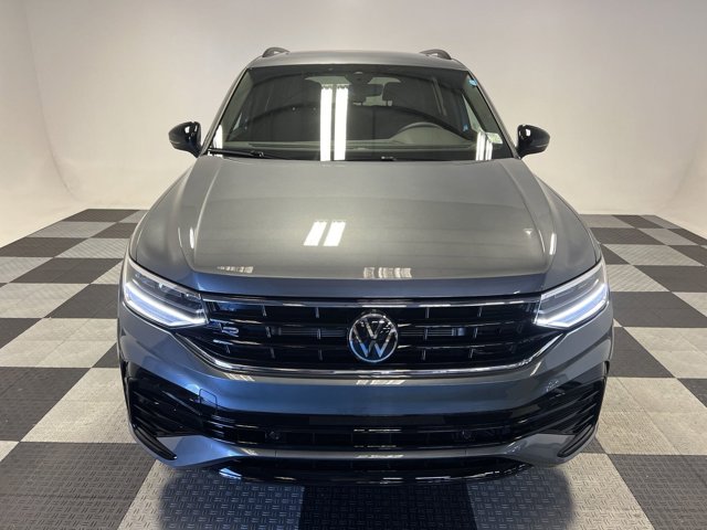 2024 Volkswagen Tiguan 2.0T SE R-Line Black 2