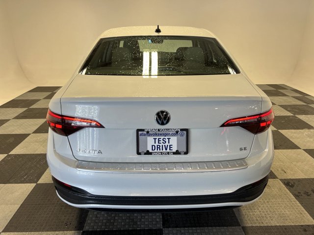 2024 Volkswagen Jetta 1.5T SE 4