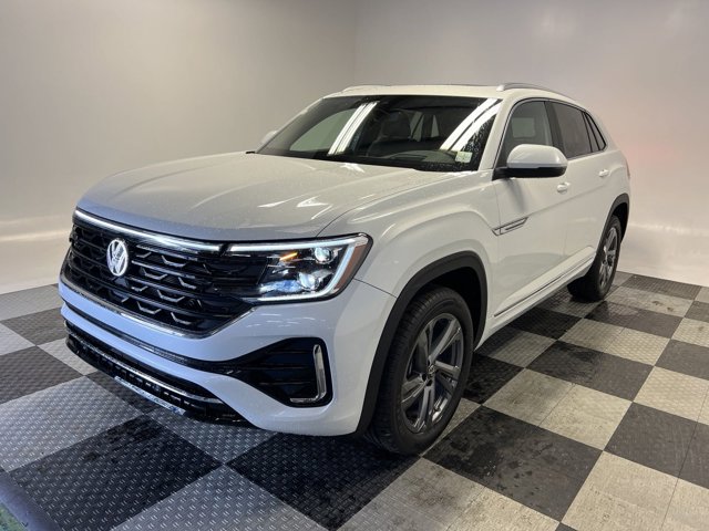 2024 Volkswagen Atlas Cross Sport 2.0T SEL R-Line 3