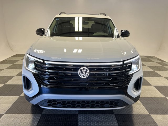 2024 Volkswagen Atlas 2.0T Peak Edition SE w/Technology 2