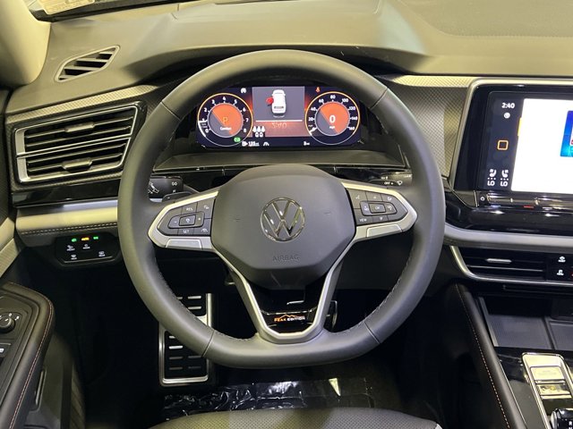 2024 Volkswagen Atlas 2.0T Peak Edition SEL 13