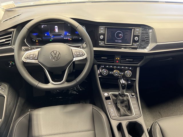 2024 Volkswagen Jetta 1.5T SE 11