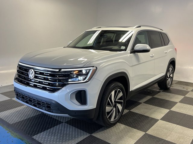 2024 Volkswagen Atlas 2.0T SEL 3