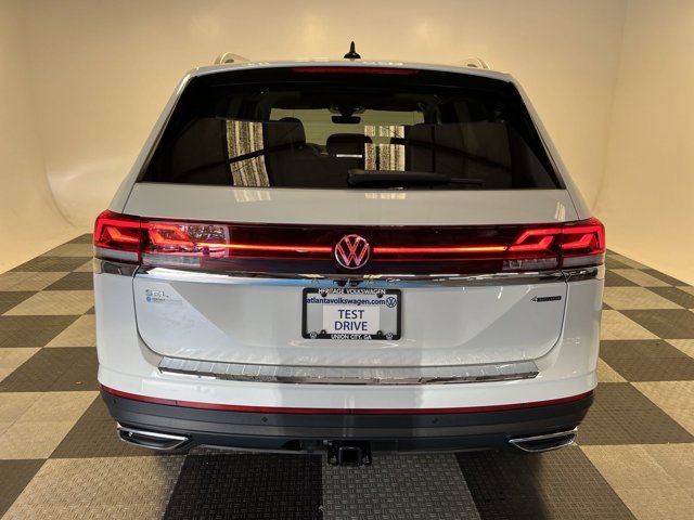 2024 Volkswagen Atlas 2.0T SEL 4