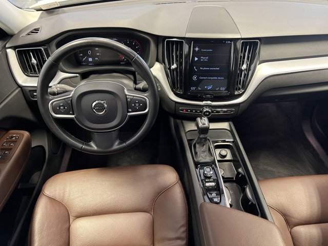 2020 Volvo XC60 T6 Momentum 19