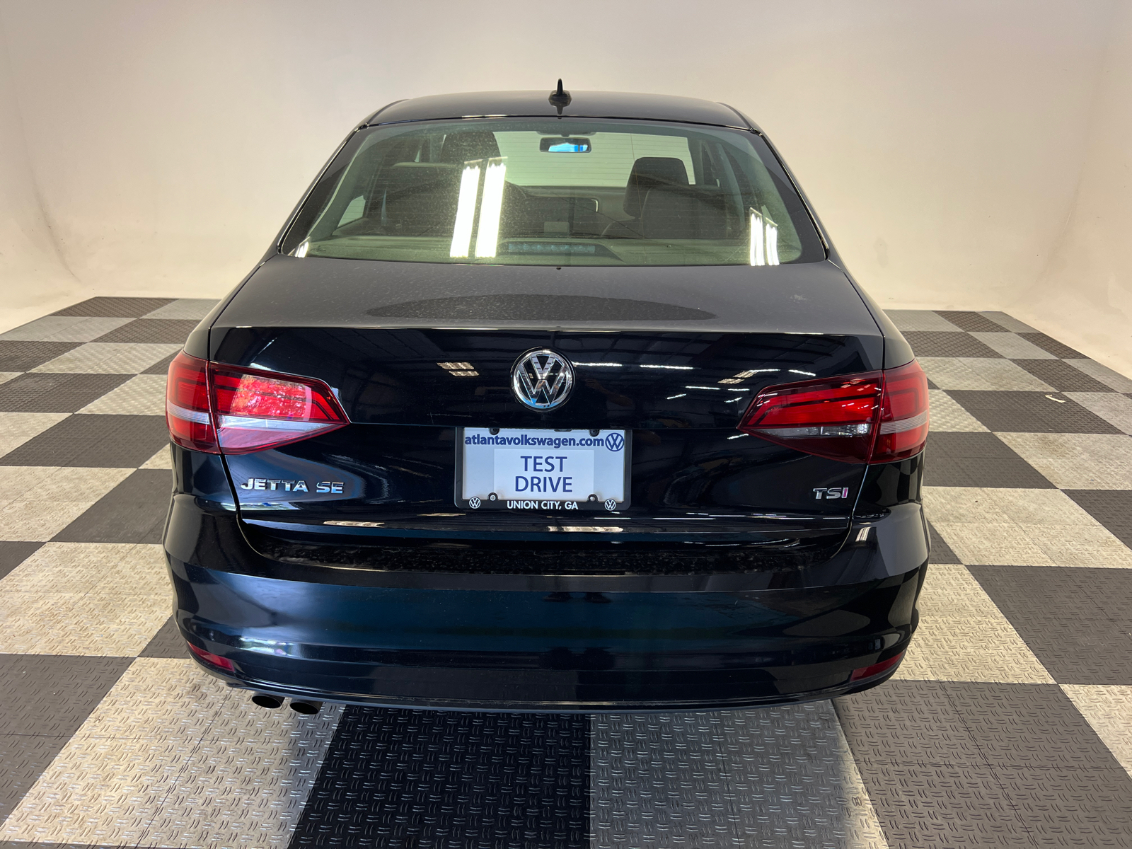 2017 Volkswagen Jetta 1.4T SE 4