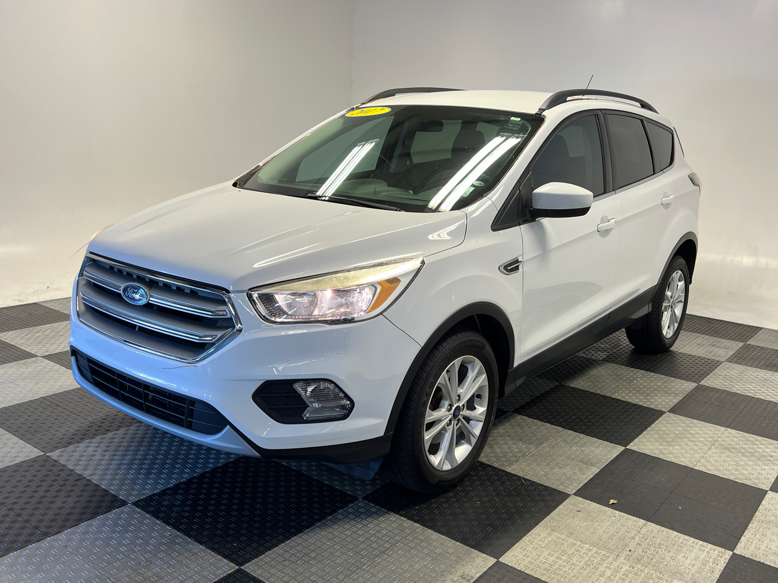 2017 Ford Escape SE 3