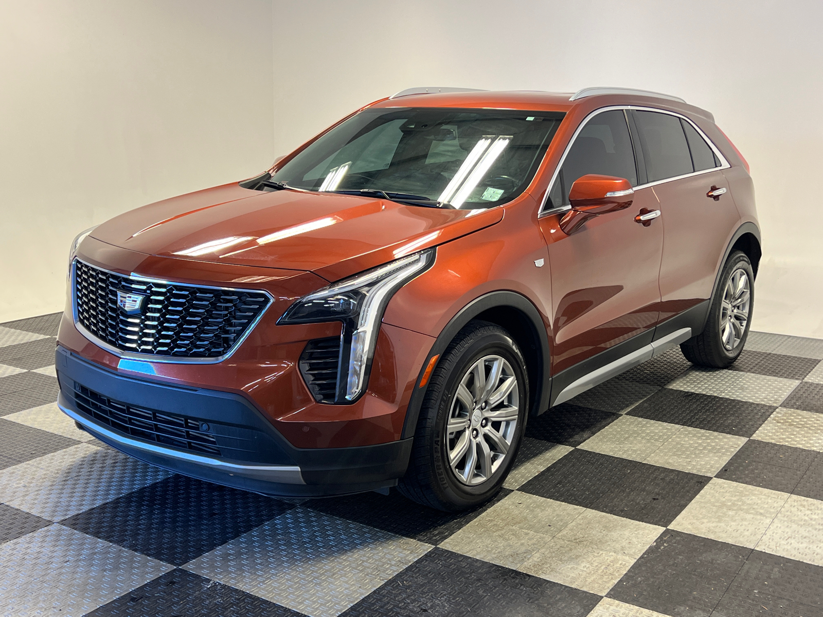 2021 Cadillac XT4 Premium Luxury 3