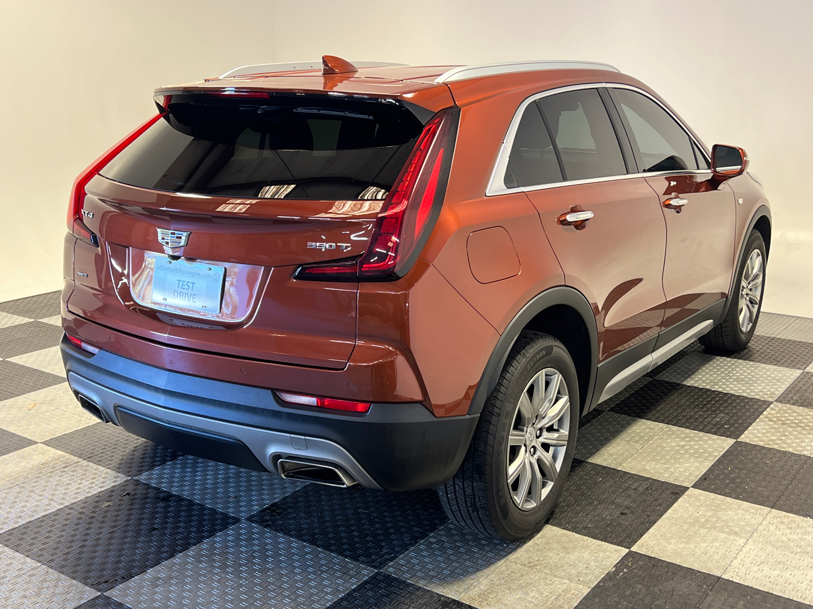 2021 Cadillac XT4 Premium Luxury 6