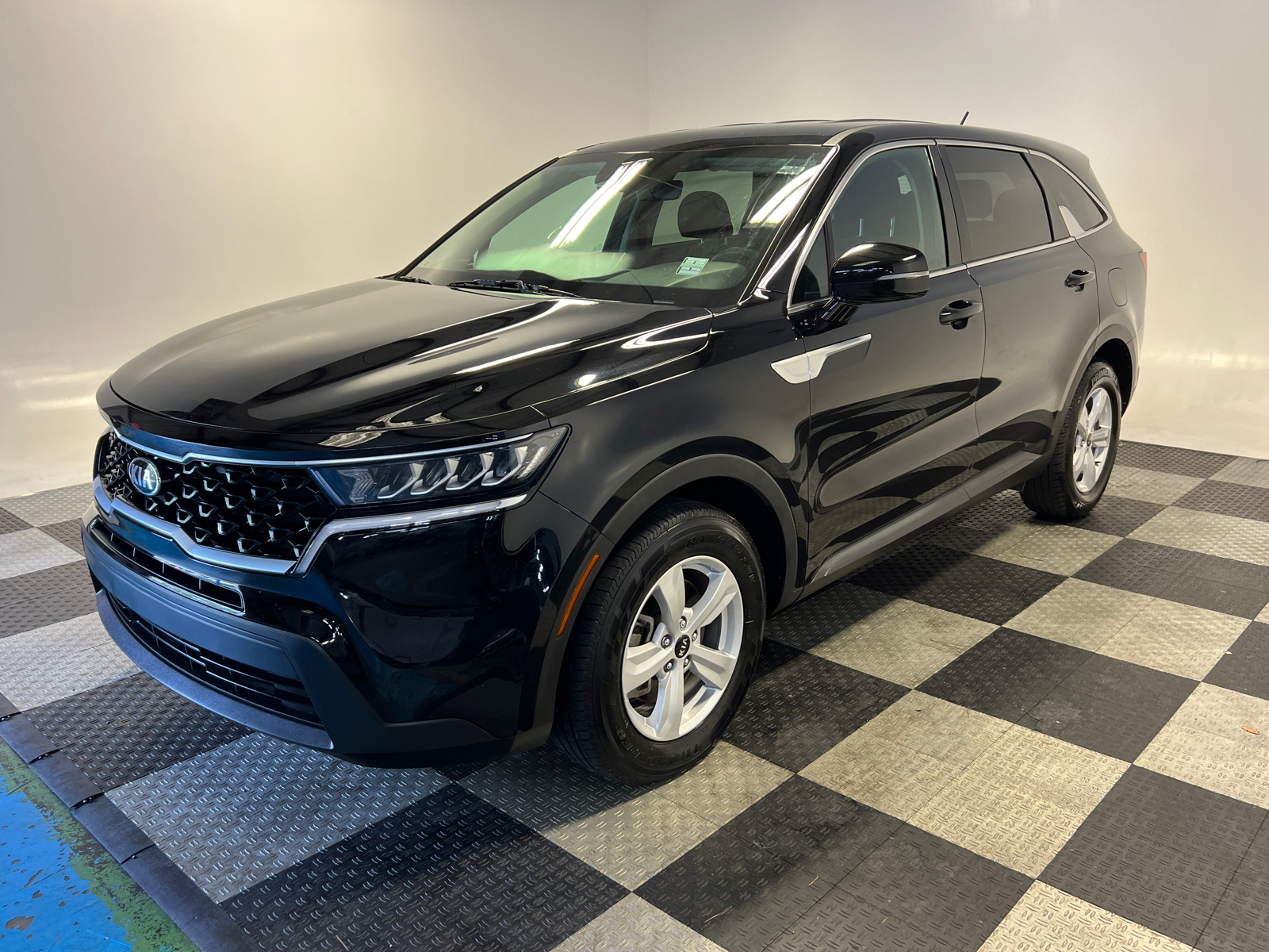 2021 Kia Sorento LX 3