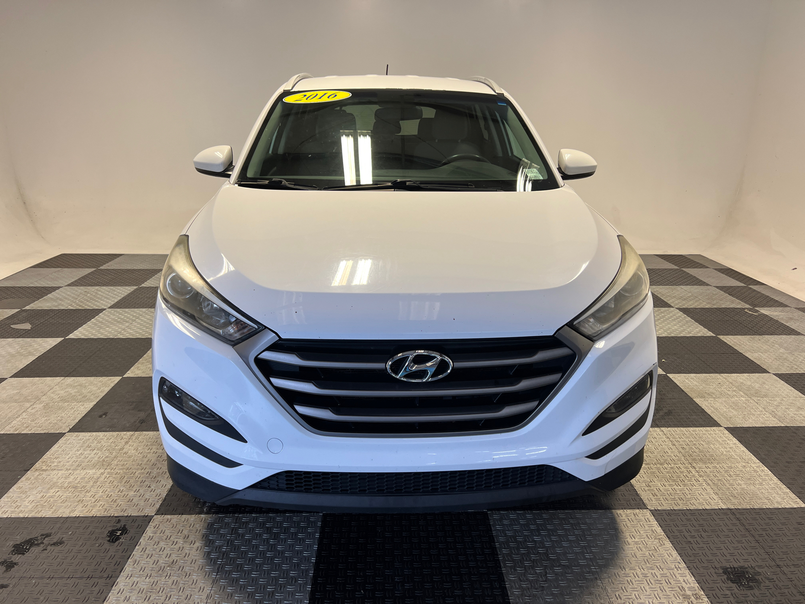 2016 Hyundai Tucson SE 2