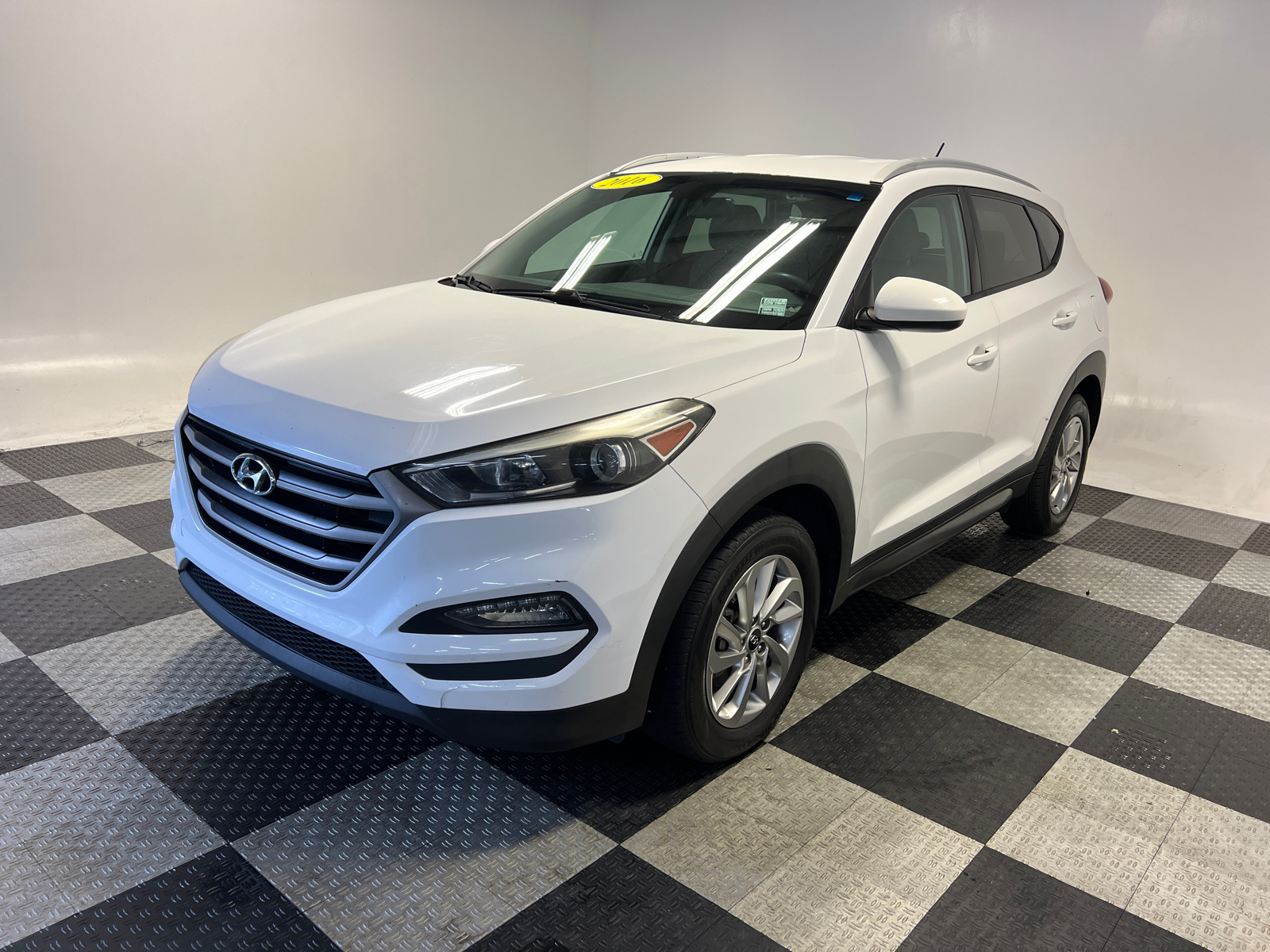 2016 Hyundai Tucson SE 3