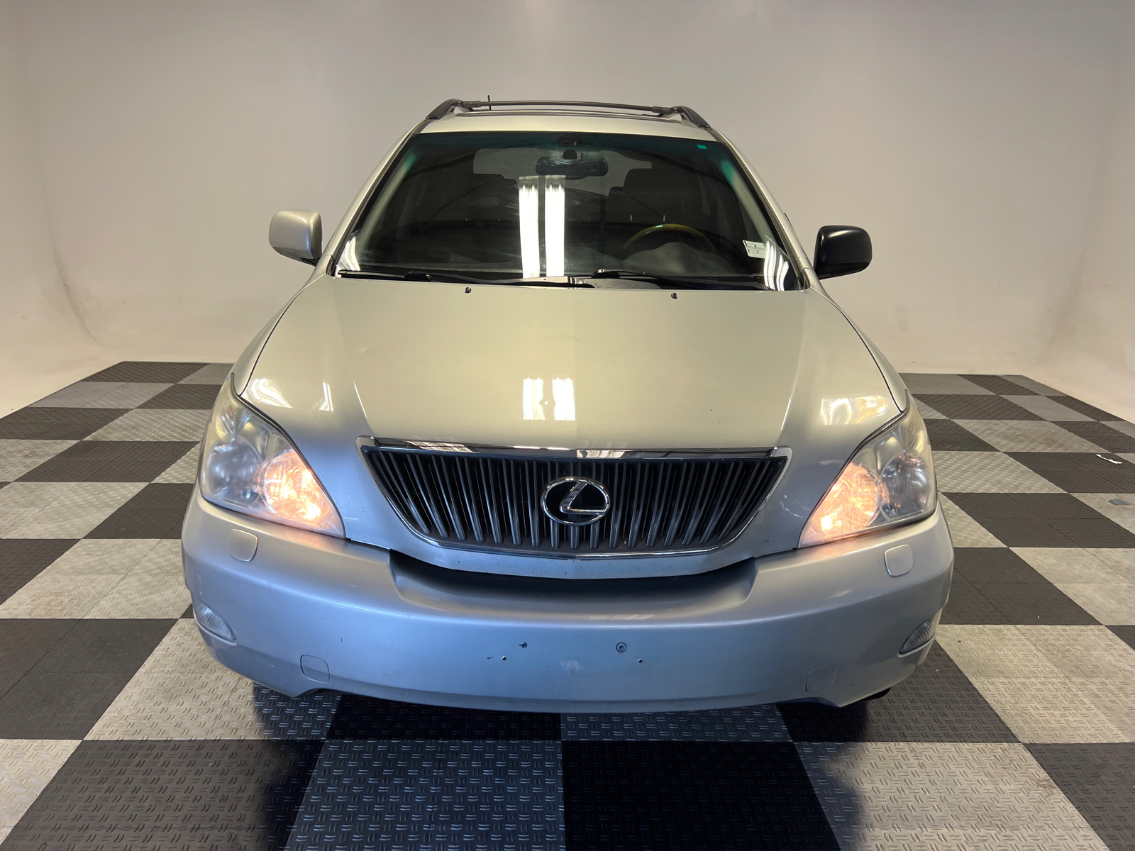 2004 Lexus RX 330 Base 2