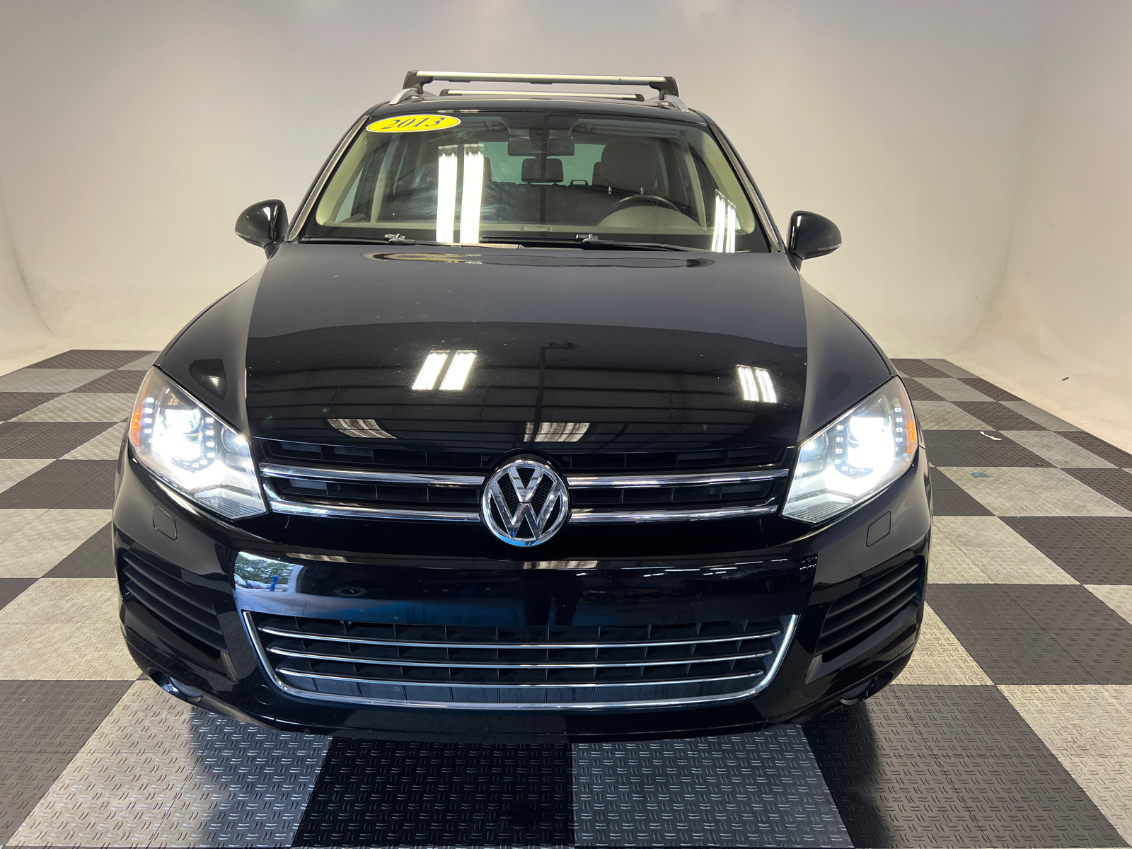 2013 Volkswagen Touareg V6 TDI 2