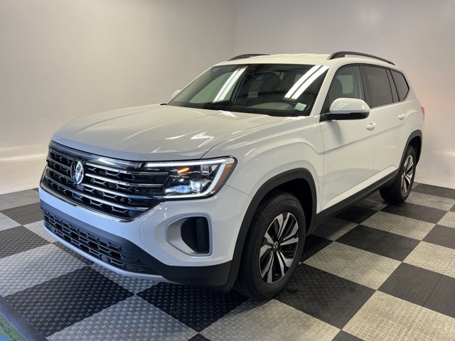 2024 Volkswagen Atlas 2.0T SE 3