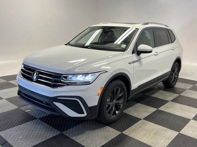 2024 Volkswagen Tiguan 2.0T SE 3