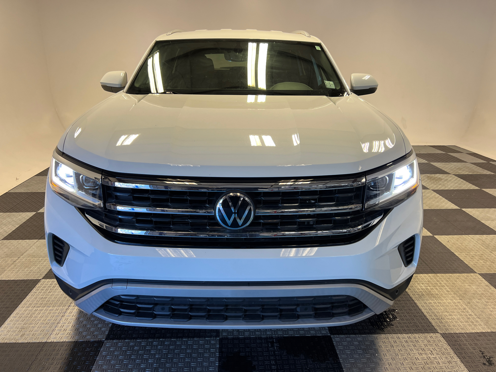 2021 Volkswagen Atlas Cross Sport 3.6L V6 SE w/Technology 2