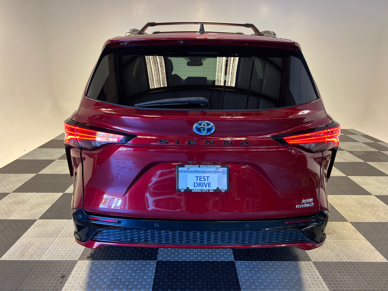 2021 Toyota Sienna XSE 4