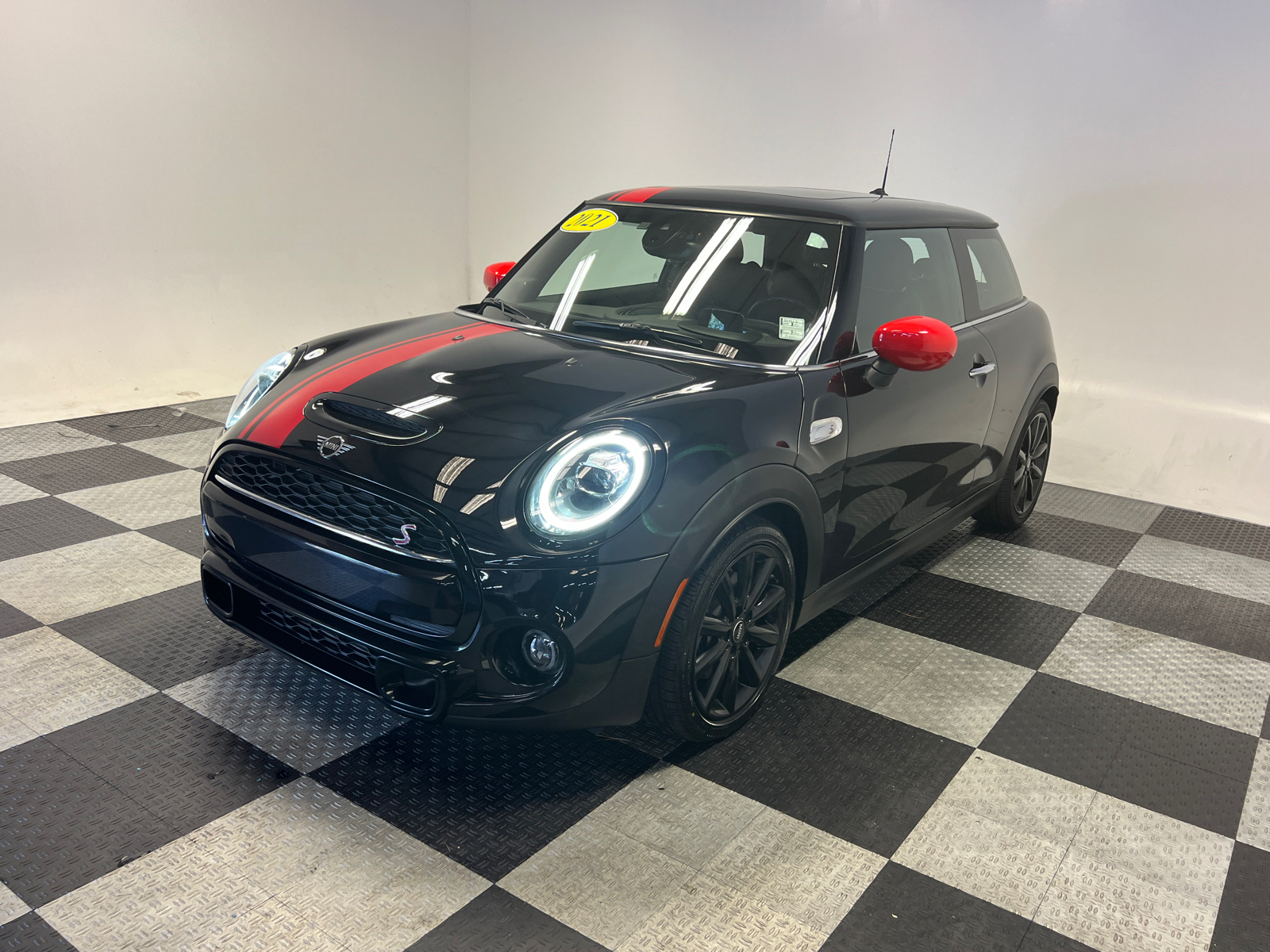 2021 MINI Cooper S Iconic 3