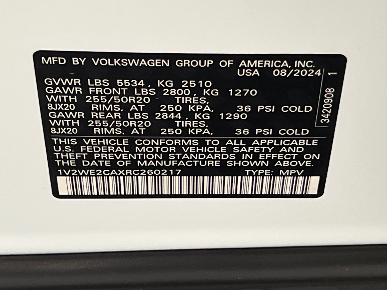 2024 Volkswagen Atlas Cross Sport 2.0T SE w/Technology 21