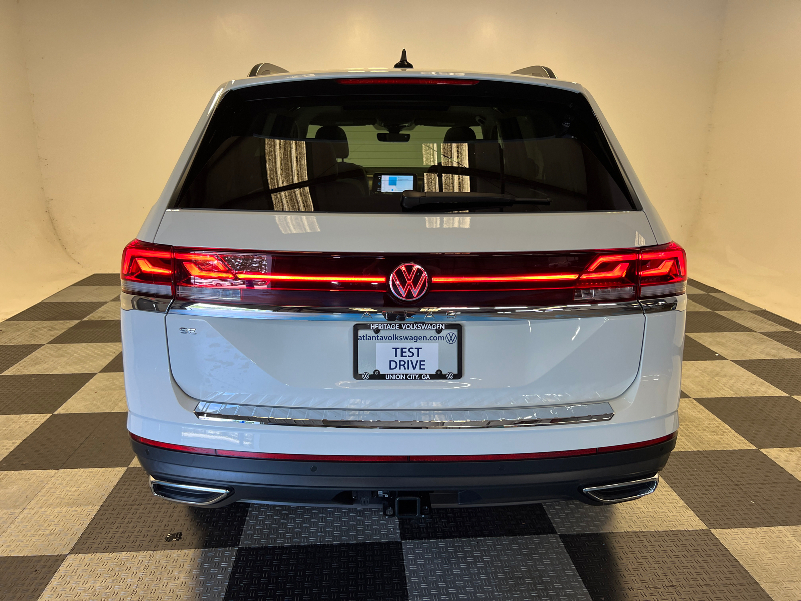 2024 Volkswagen Atlas 2.0T SE w/Technology 4