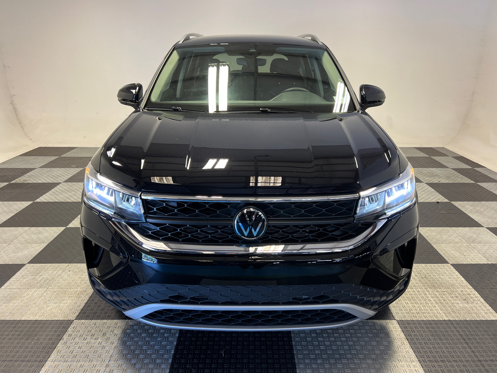 2024 Volkswagen Taos 1.5T SE 2