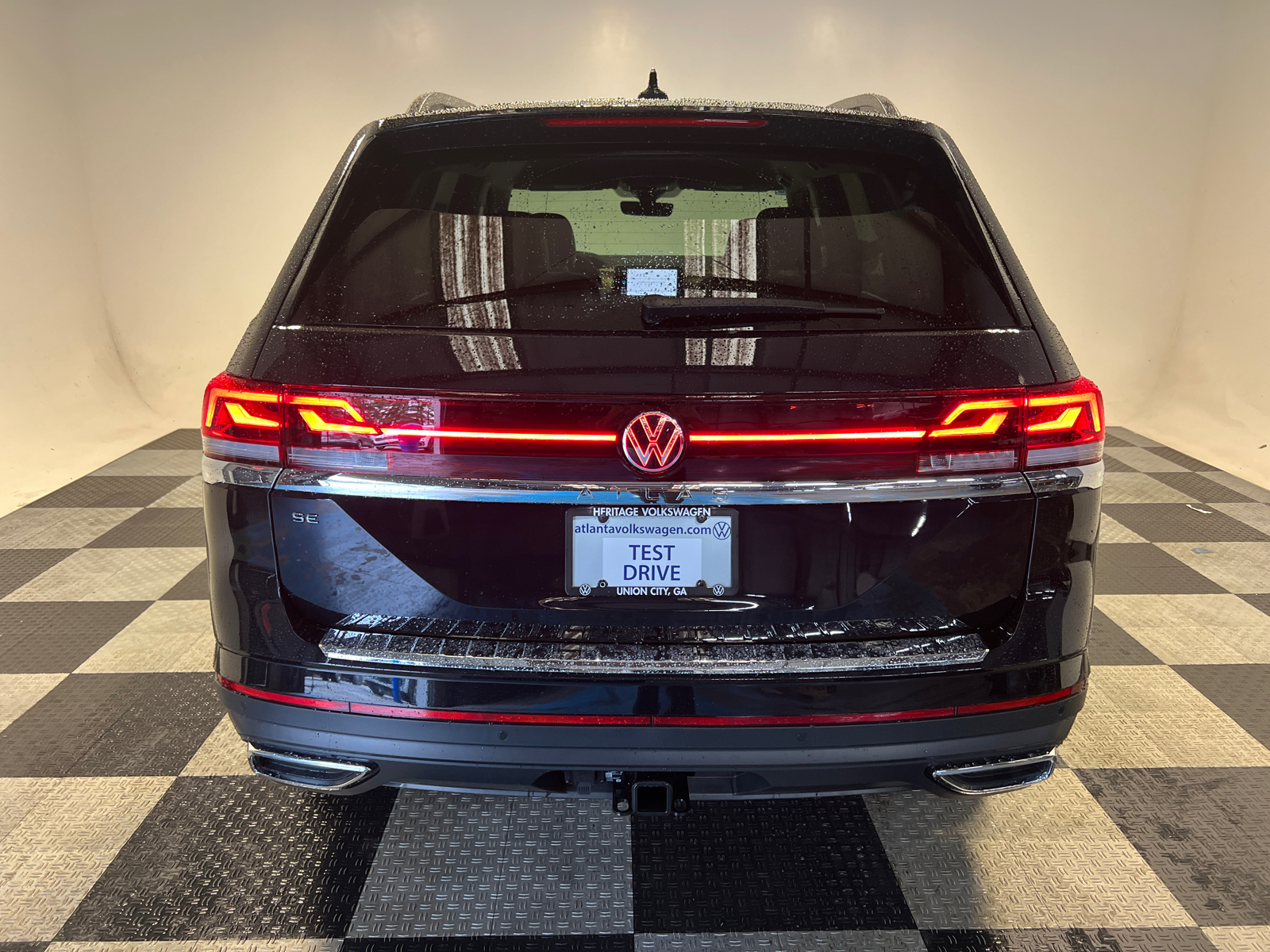 2024 Volkswagen Atlas 2.0T SE w/Technology 4