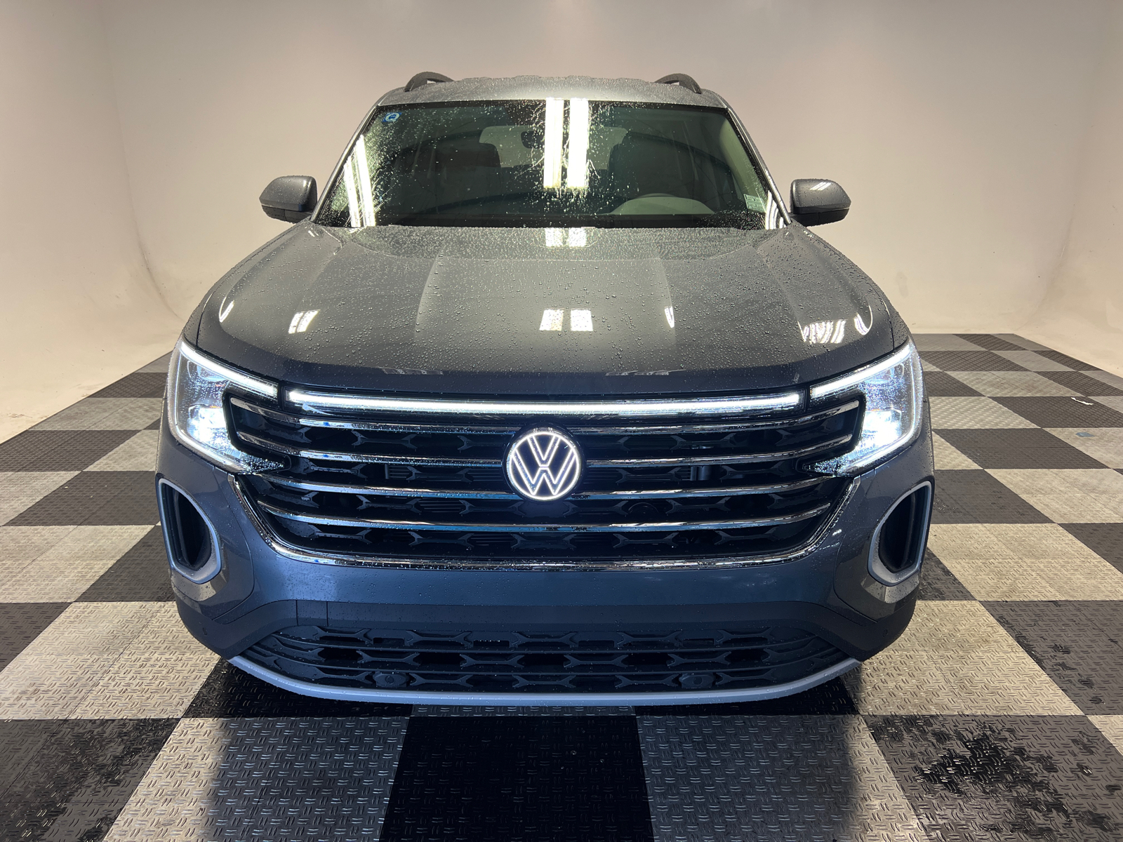 2024 Volkswagen Atlas 2.0T SE w/Technology 2