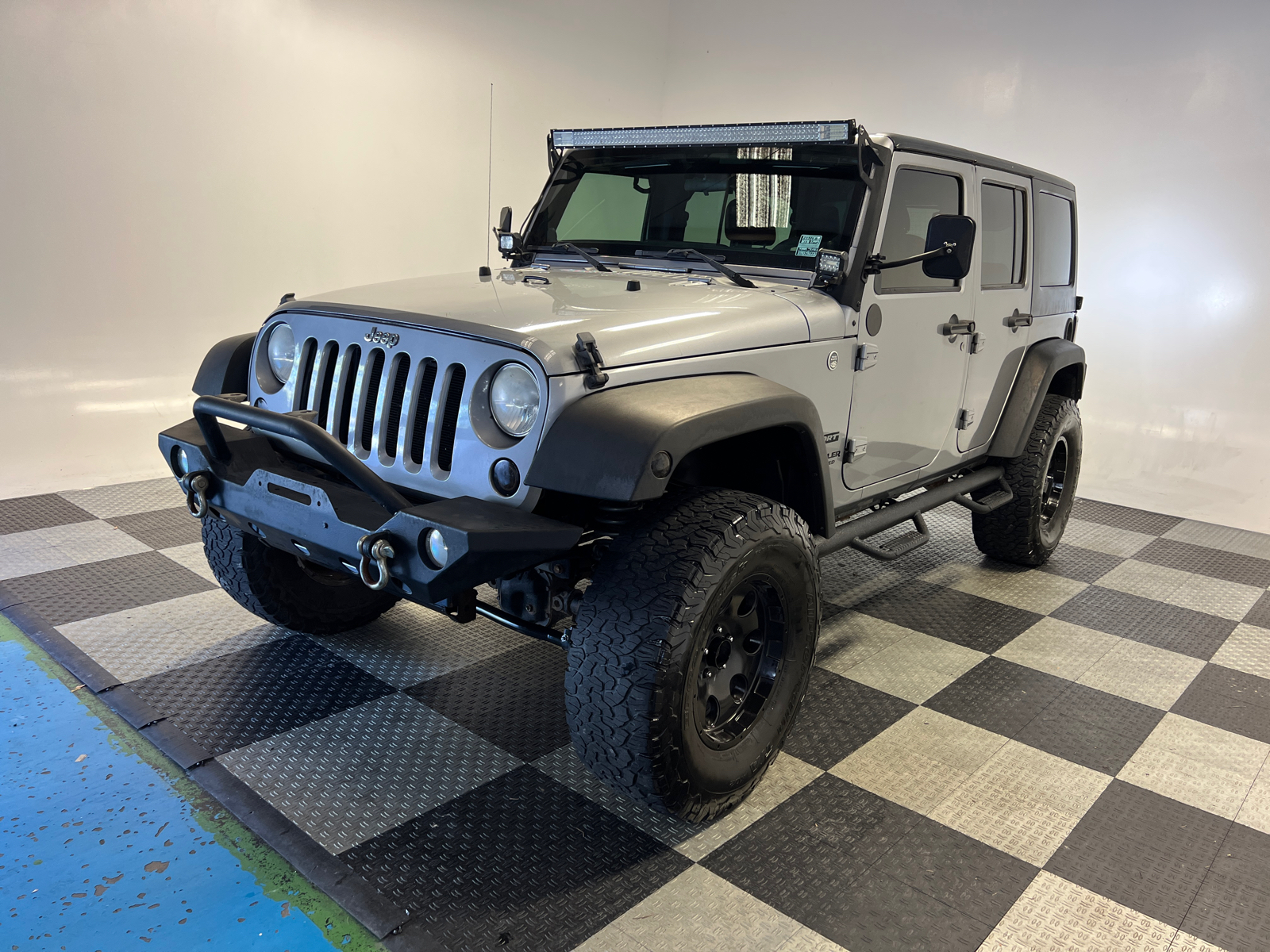 2013 Jeep Wrangler Unlimited Sport 3