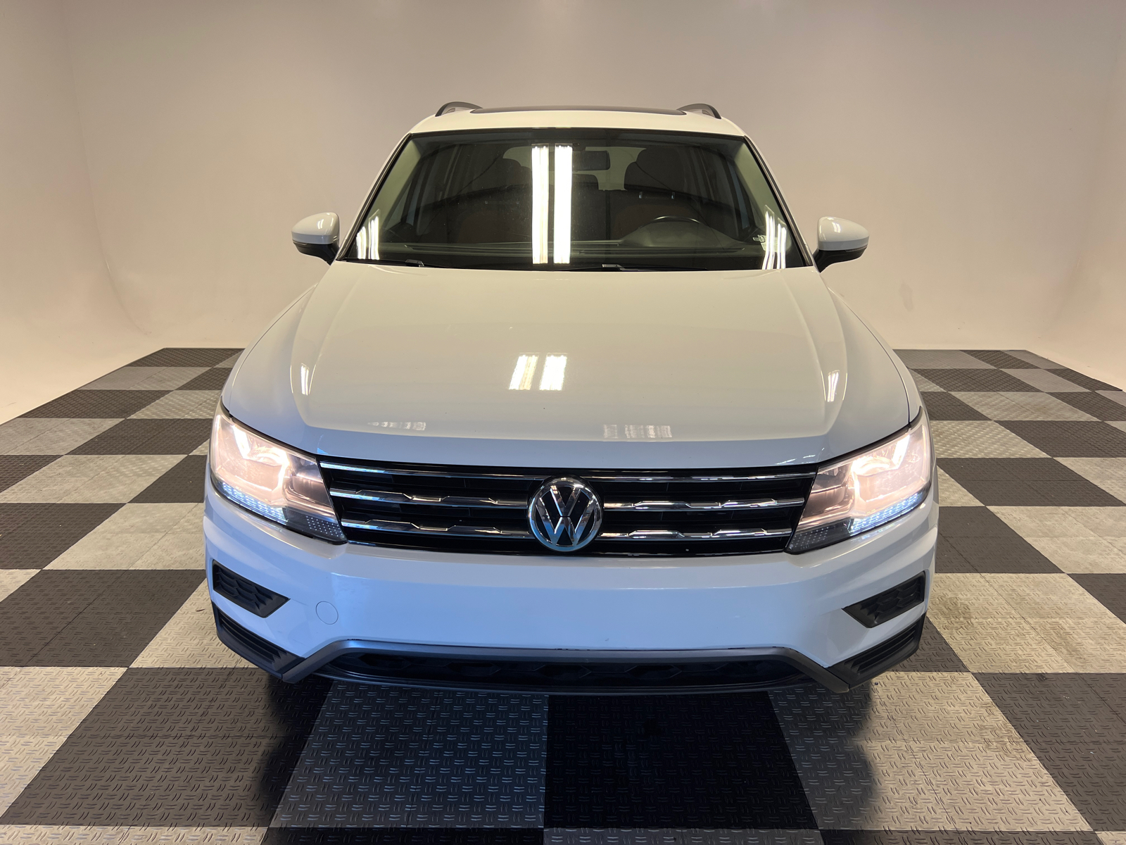 2019 Volkswagen Tiguan 2.0T SE 2