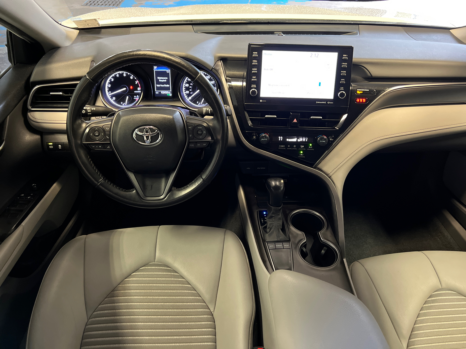 2022 Toyota Camry SE 18