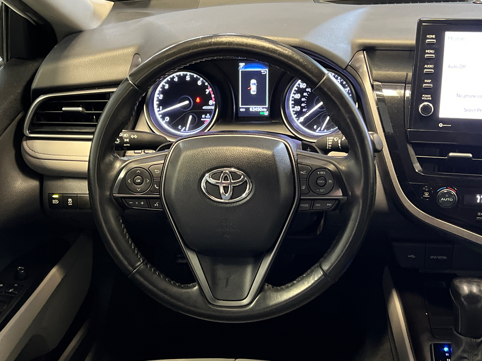 2022 Toyota Camry SE 19